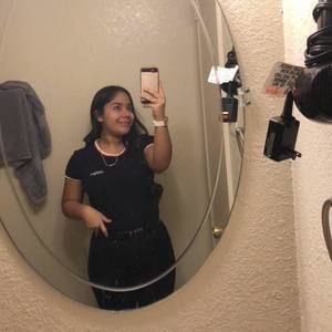 Meet your Posher, Sabrina